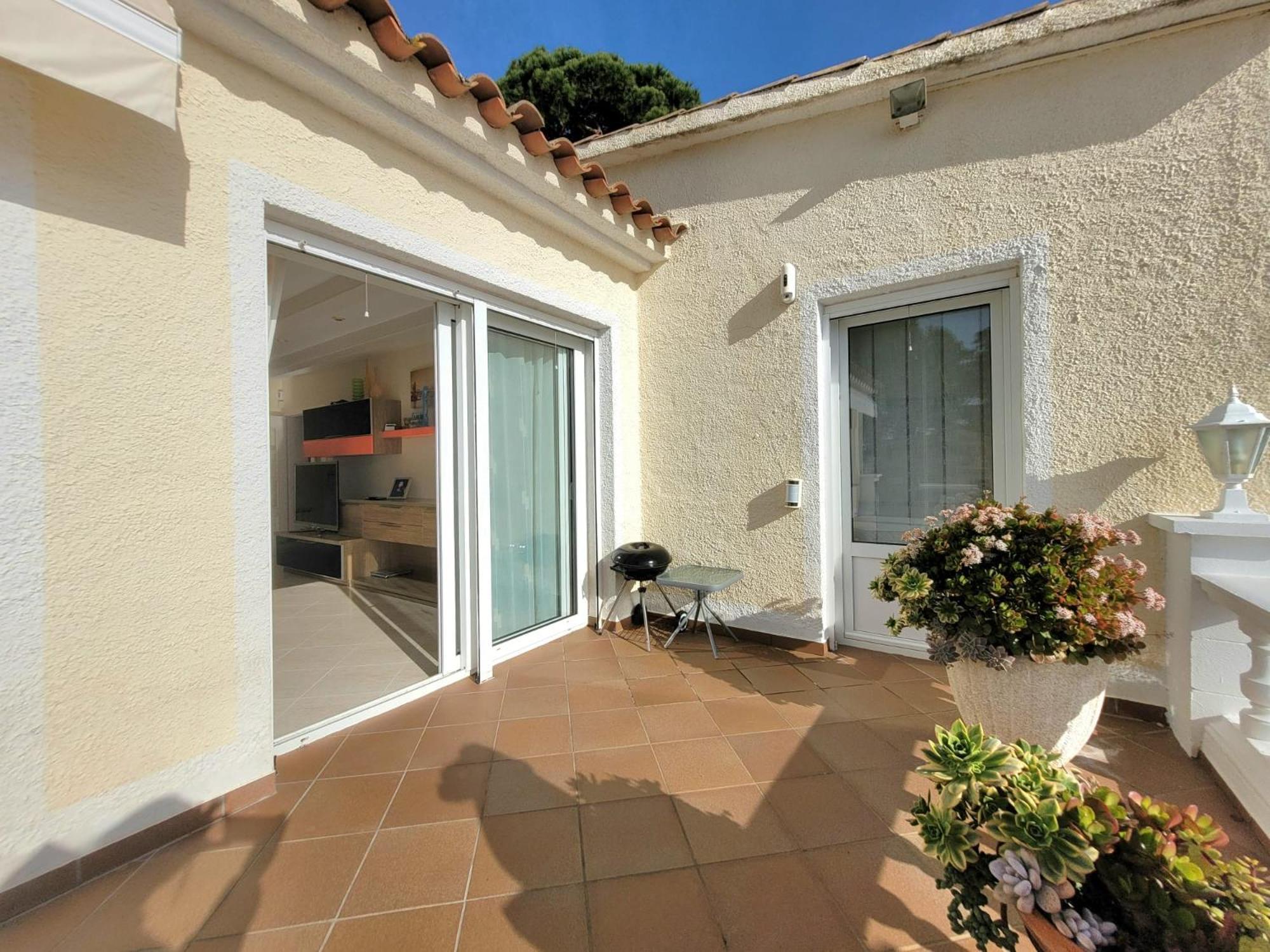 Villa La Marina Lloret de Mar Exterior foto